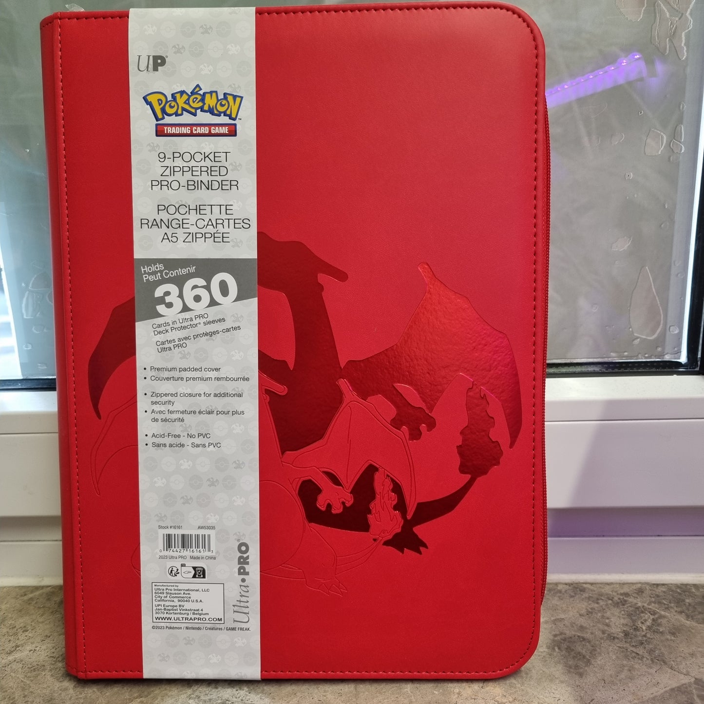 Glurak 9 Pocket Zippered Pro Binder 360